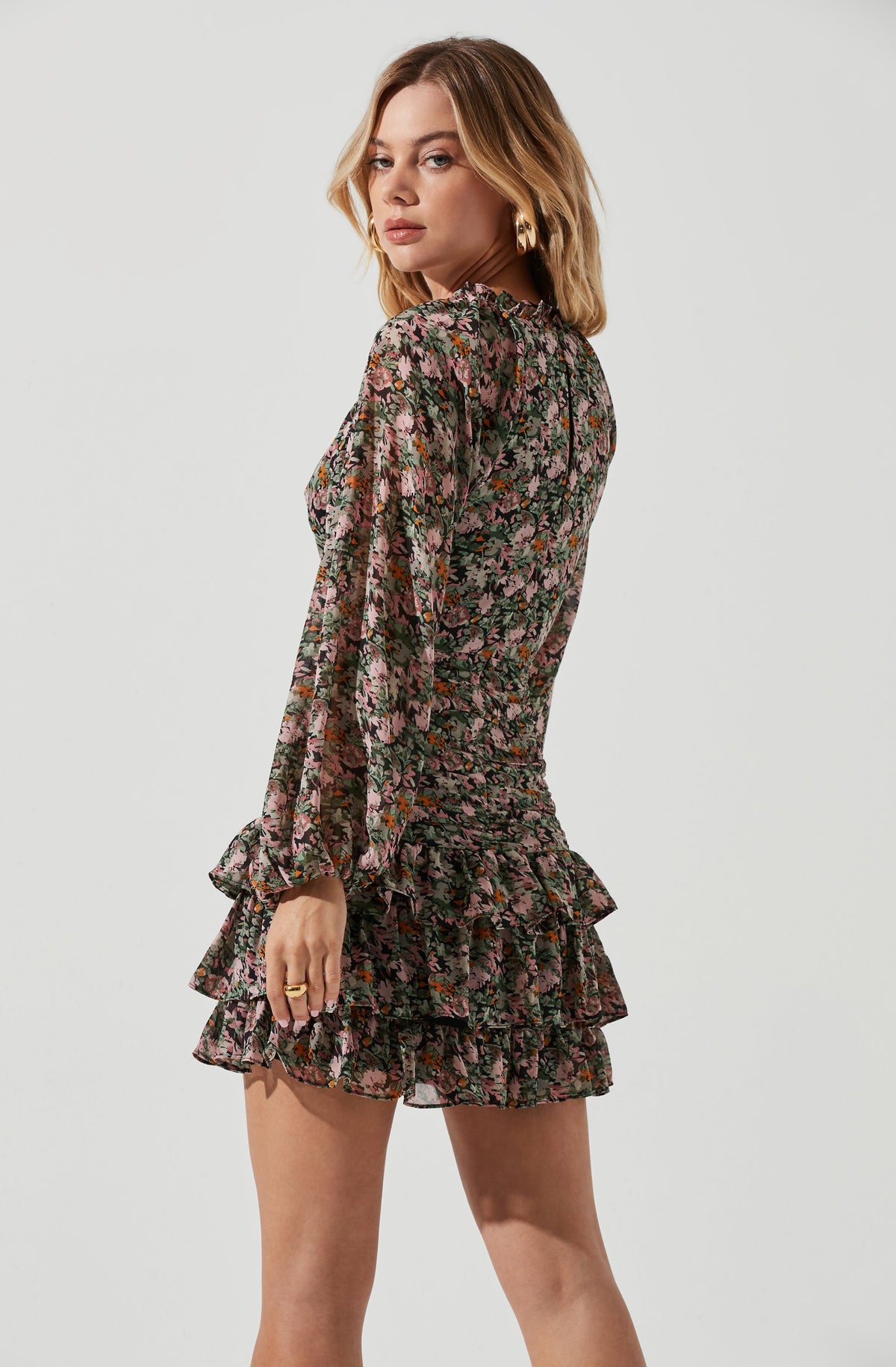 Long Sleeve Tiered Ruffle Floral Dress ...